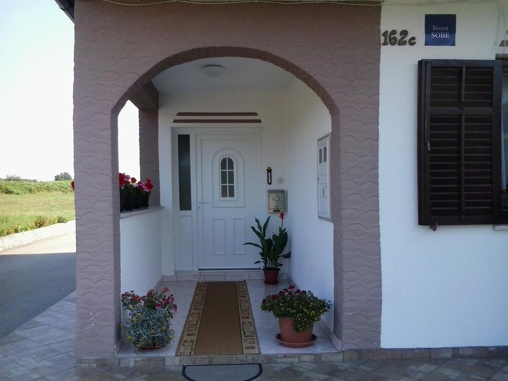 Čatrnja Guesthouse Tomas חדר תמונה